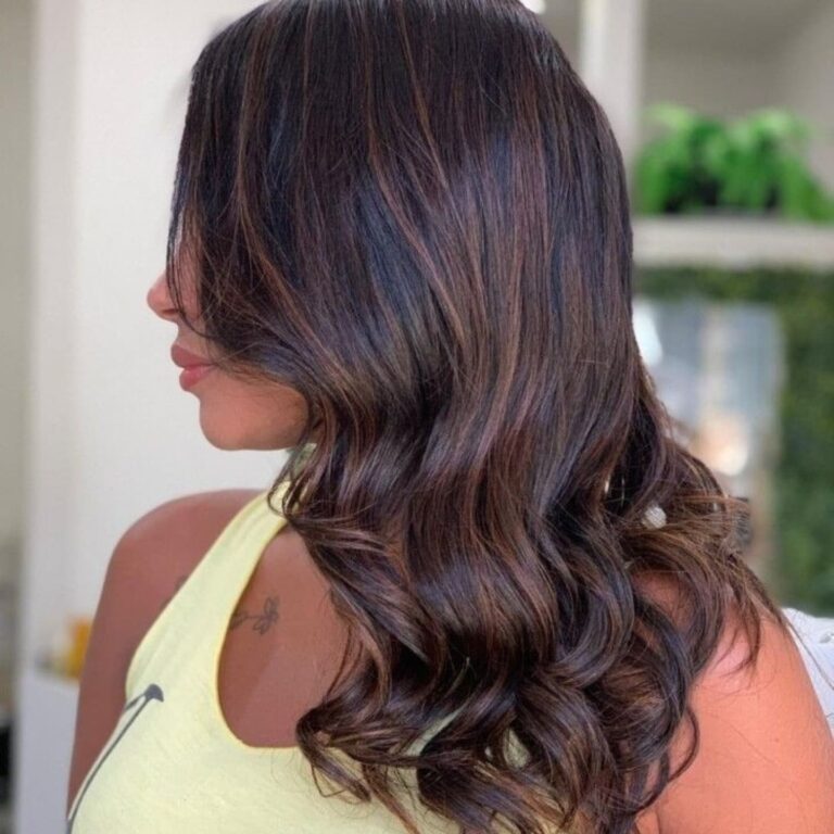 Morena iluminada e Balayage no Vila Bossi, Louveira | Espaço Favorita